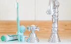 SMISKI - Toothbrush Stand